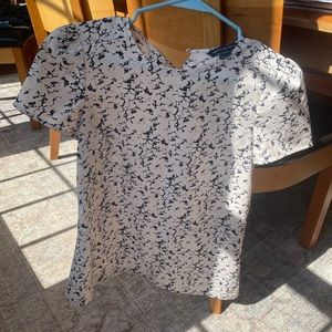 Women’s blouse